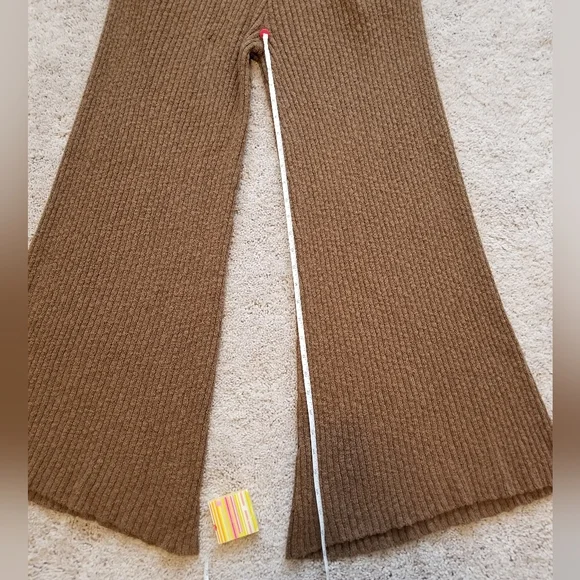 Free People Adelaide Sweater Set Candied Walnut Combo Size L Tank & Pants Set - Picture 12 of 16